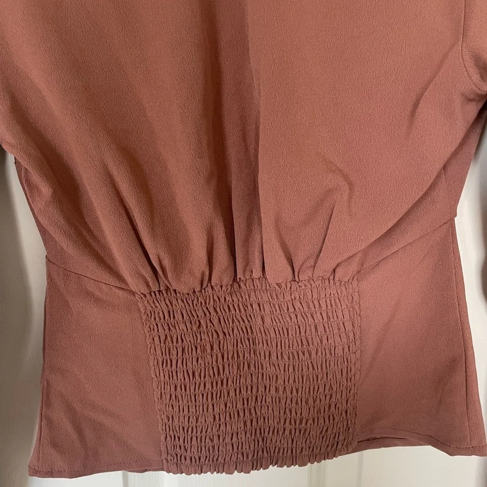 Abercrombie & Fitch V-neck cropped blouse XS - Picture 6 of 6